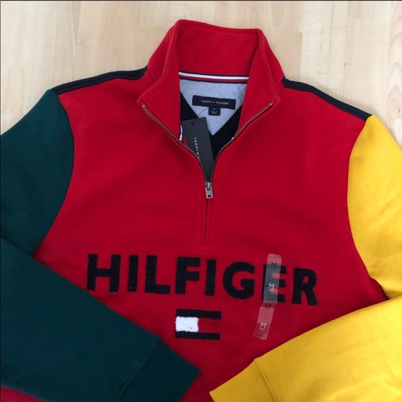 Hilfiger men’s half zipped sweatshirt - Picture 3 of 5